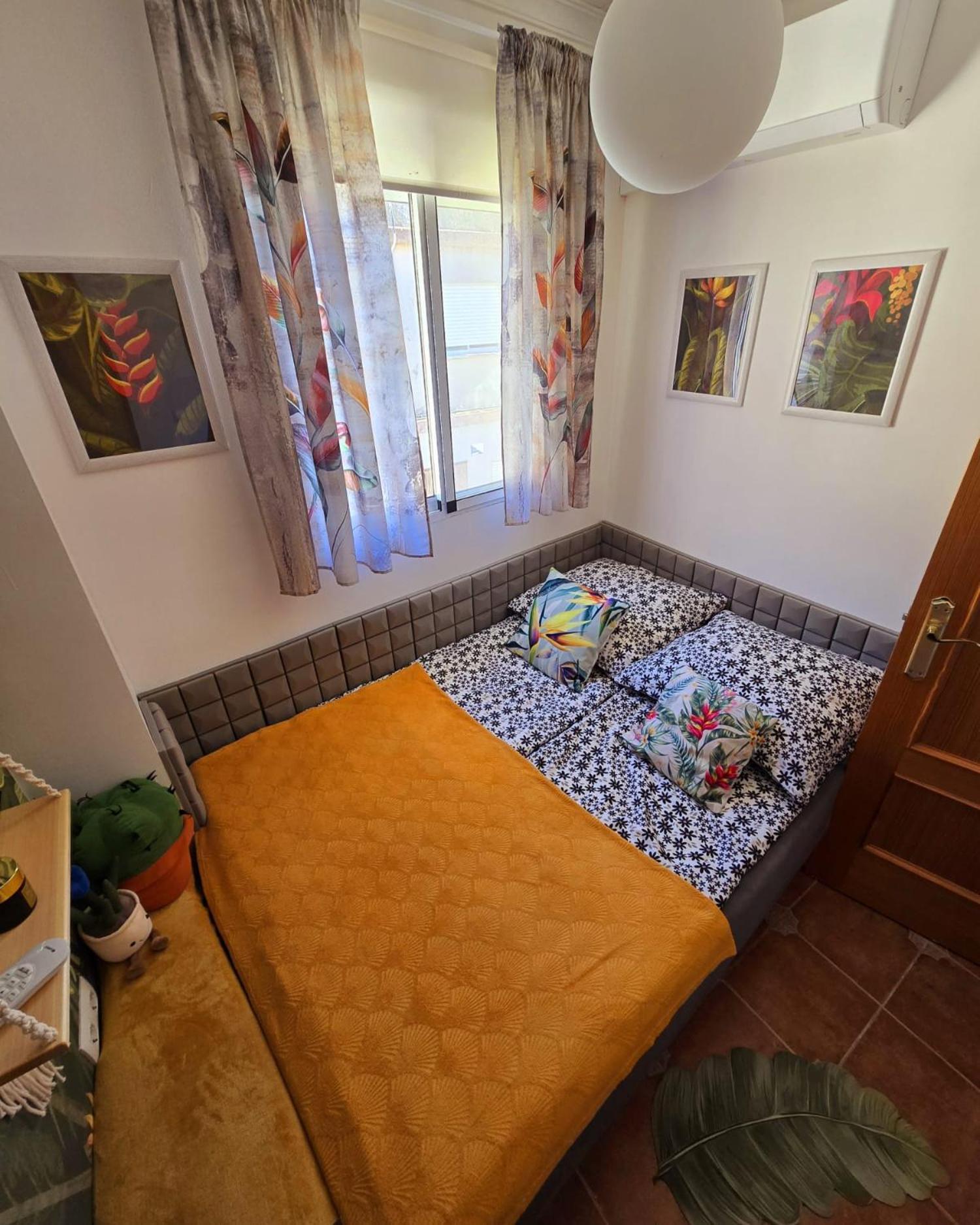 Holiday House - Casa De Monica Cullera Buitenkant foto